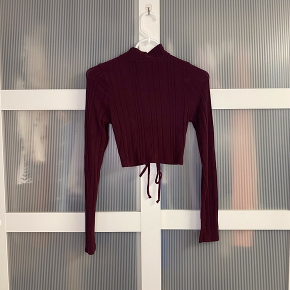 Windsor long sleeve crop top - Picture 3 of 4